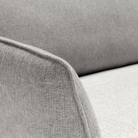 Canapé SITS 2 places en tissu chenille coloris light grey Stella avec pieds bois - Zoom passepoil | Axodeco.fr