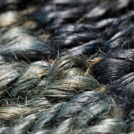 Tapis June IDAHO coloris Blue - Détail matière I Axodeco.fr