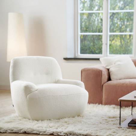 Fauteuil SITS tissu bouclette Uma coloris off-white avec pied pivotant - Ambiance I Axodeco.fr