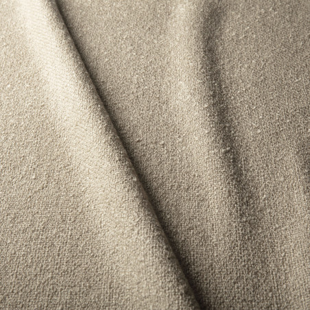 Canapé SITS  en tissu bouclette Moa coloris light beige avec pieds bois - Echantillon tissu I Axodeco.fr