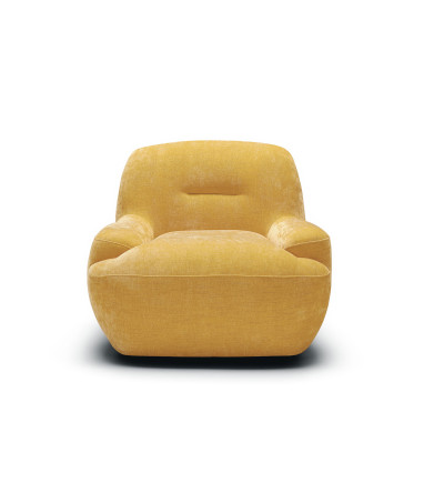 Fauteuil SITS en velours chenillé Uma coloris warm yellow avec pied pivotant - Vue de face I Axodeco.fr