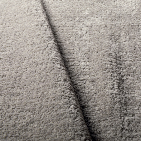Canapé SITS en tissu chenille 100% recyclé Milou avec pieds bois coloris light grey  - Echantillon tissu I Axodeco.fr