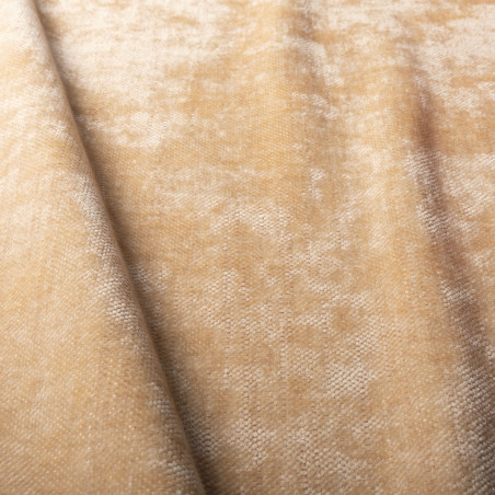 Canapé convertible SITS en tissu chenille Pixie avec pieds metal coloris nude   - Echantillon tissu I Axodeco.fr