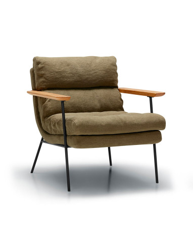 Fauteuil SITS tissu lin Bill coloris olive avec accoudoirs plats - Vue de latérale I Axodeco.fr