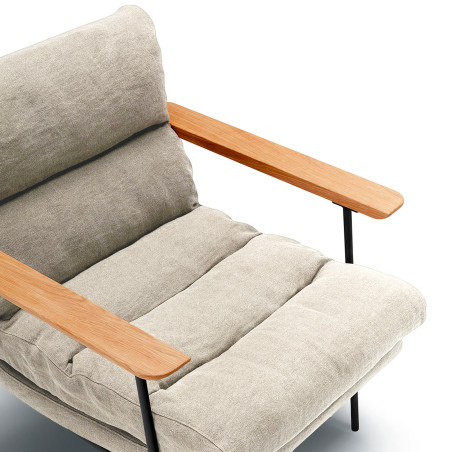 Fauteuil SITS tissu lin Bill coloris natur avec accoudoirs plats - Détail I Axodeco.fr