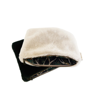 Pochette Peluche MÔTHI - coloris écru - face