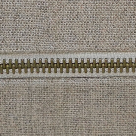Coussin Rivoli MÔTHI - zoom fermeture