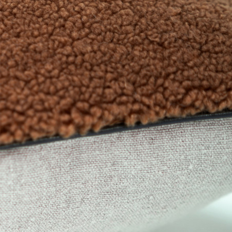 Coussin Teddy MÔTHI - coloris camel - zoom